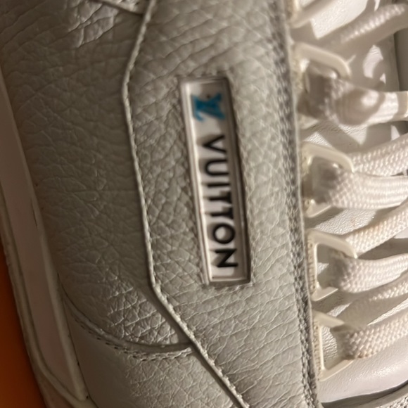 Authentic RARE Limited Edition LV TRAINER NUAGE WHITE - Picture 9 of 9